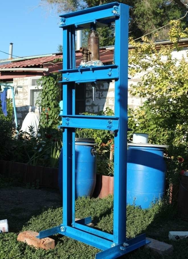 Вид готового самодельного пресса

